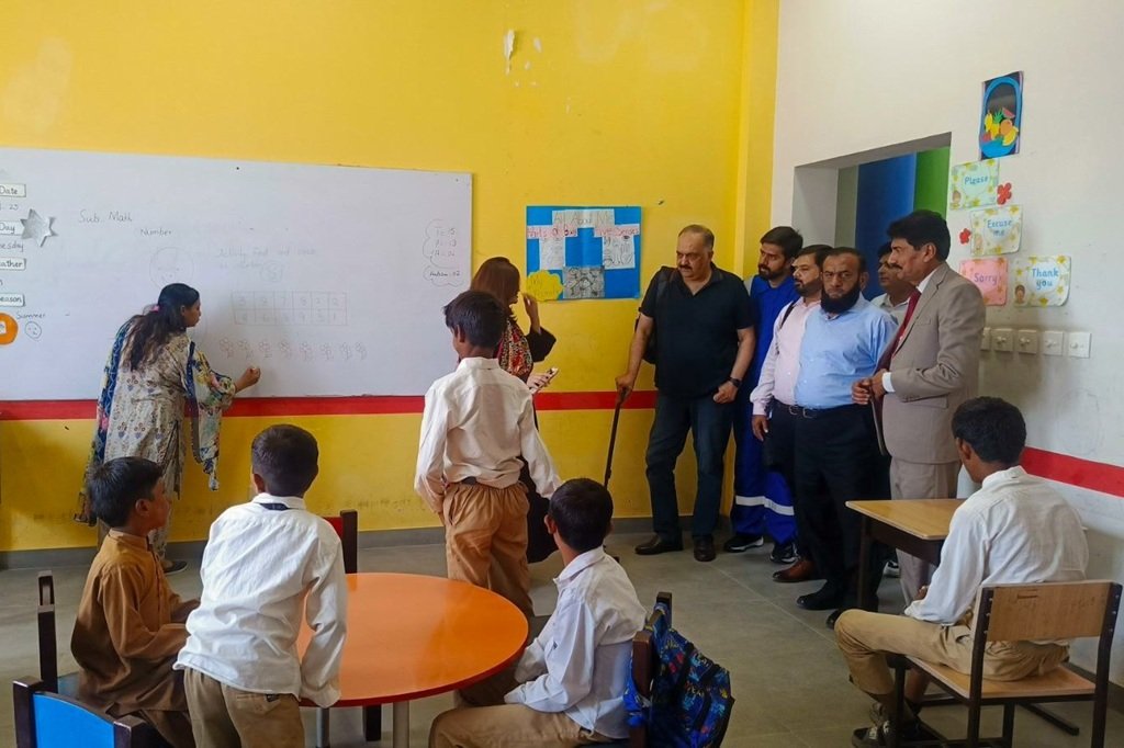 EZShifa Delegation Visit to NSSES, Daharki